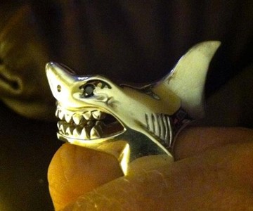 Shark Ring