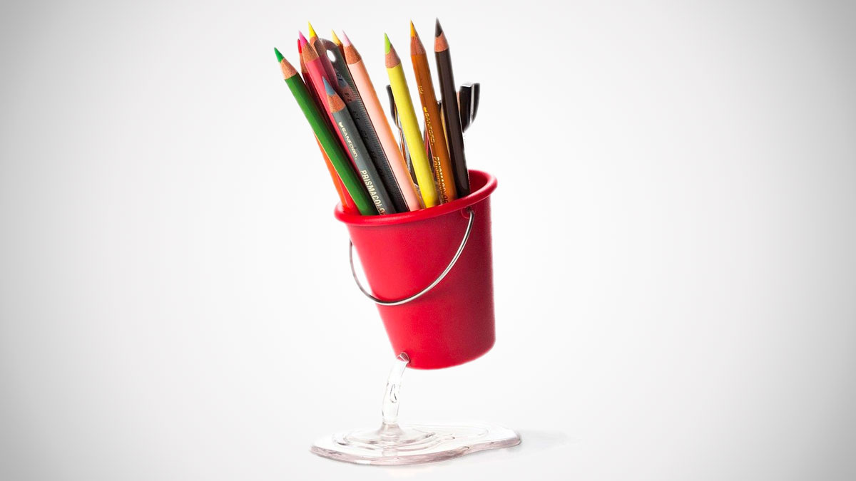 Hole-in-the-Bucket Pen & Pencil Holder
