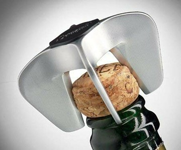 DeVine Champagne Bottle Opener DeVine Champagne Bottle Opener