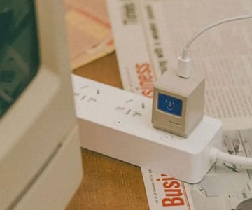 Shargeek Retro 35 Mini Apple Macintosh Charger Shargeek Retro 35 Mini Apple Macintosh Charger