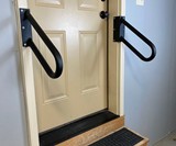 Hold-Tight Jamb-Mounted Mini Handrail