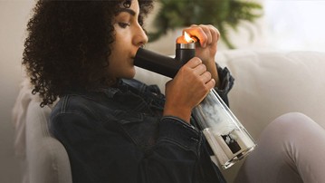 The Aura Water Pipe The Aura Water Pipe