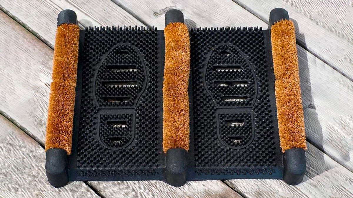 Ninamar Mud Scrubber Rubber Brush Mat