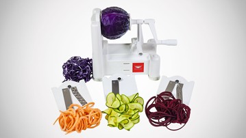 Tri-Blade Vegetable Spiral Slicer Tri-Blade Vegetable Spiral Slicer