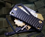 Arceo Wallet & Magnetic Carry System