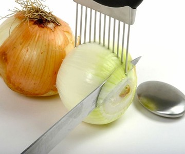Onion Holder & Odor Remover Onion Holder & Odor Remover
