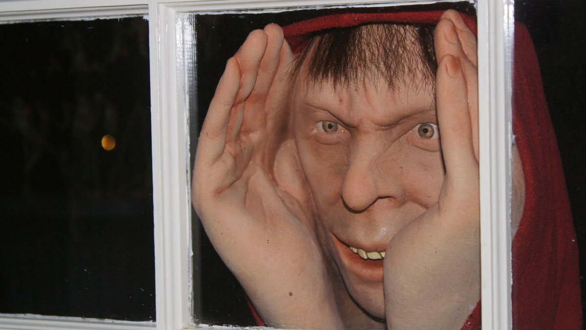 Peeping Creeper Prank Prop