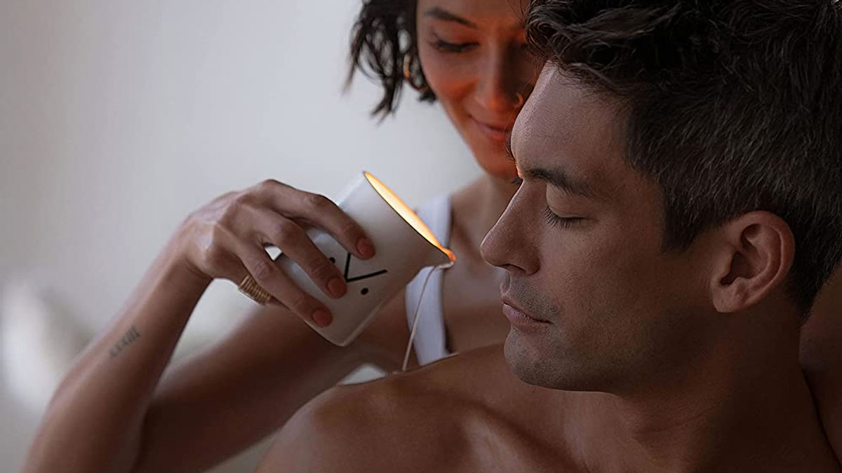 Woo More Play Sensual Massage Oil Candle Woo More Play Sensual Massage Oil Candle