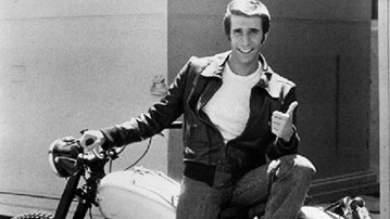 Henry Winkler "The Fonz" Happy Days Signed Faux Leather Jacket