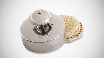 Cut-N-Seal Crust Remover & Sandwich Sealer