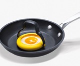 Flegg - Flip & Serve Egg Ring