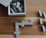Juego de Domino - Concrete Dominoes