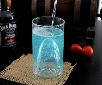 Shark Attack Glass Shark Attack Glass