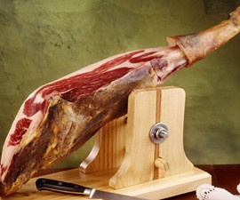 Tasteful Giving: The Best Food Gifts