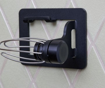 One-Handed Tear Toilet Paper Holder One-Handed Tear Toilet Paper Holder