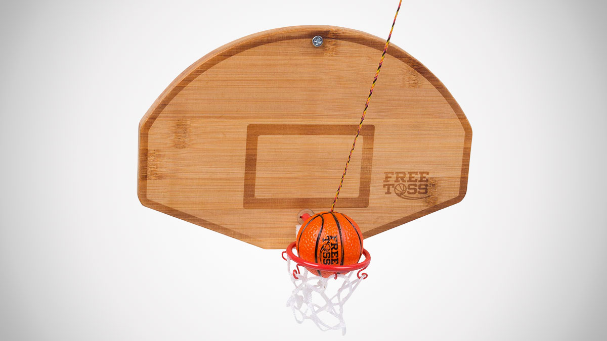 Free Toss Basketball & Hoop Swing Game Free Toss Basketball & Hoop Swing Game