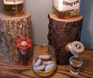 Log Liquor Dispenser