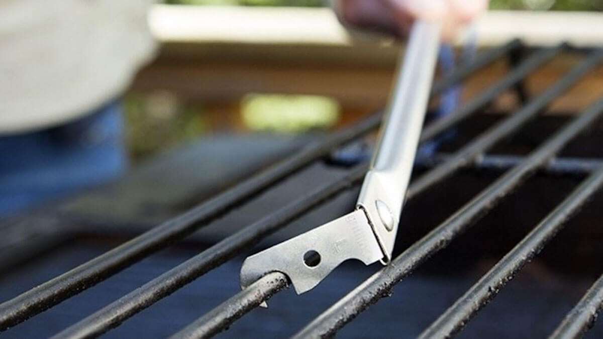 GrillFloss BBQ Grill Cleaning Tool GrillFloss BBQ Grill Cleaning Tool