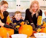 Pumpkin Scraper Glove