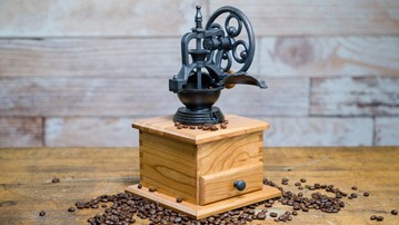 Rosewell Woodworking Salt, Pepper & Coffee Grinders
