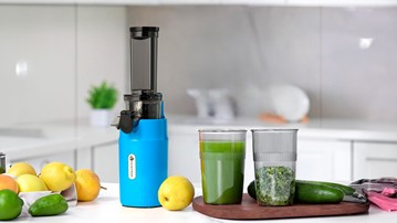 Ginnie Juicer - Compact Masticating Slow Juicer