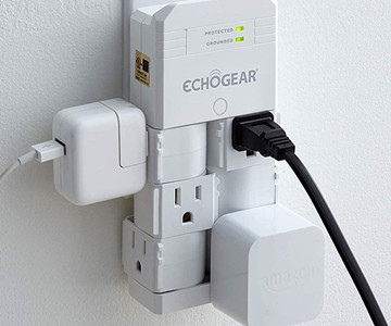ECHOGEAR On-Wall Surge Protector ECHOGEAR On-Wall Surge Protector
