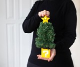 Super Mario Bros. Super Star Desktop Holiday Tree
