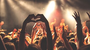 Essential Festival Season Gear & Accessories Essential Festival Season Gear & Accessories