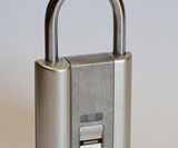iFingerLock - Fingerprint Padlock