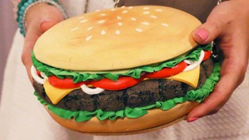 Cuki Bags Hamburger Purse