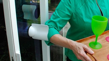 Doorhickey Hands-Free Sliding Glass Door Opener Doorhickey Hands-Free Sliding Glass Door Opener