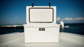 YETI Tundra 45 Cooler YETI Tundra 45 Cooler