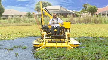 Weedoo TC 3000 Series Aquatic Harvester