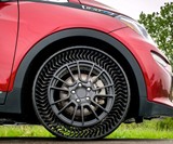 Michelin Uptis Airless Tires