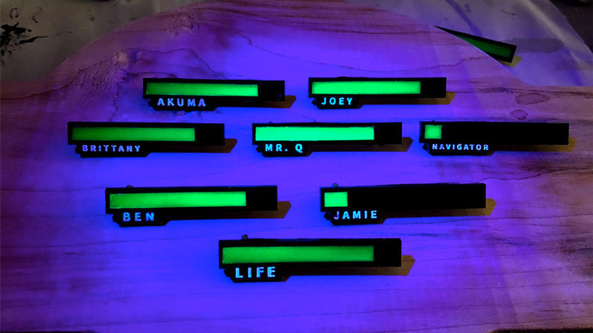 Personalized Glowing Life Bar Pin