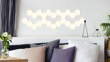 Modular, Touch-Sensitive Hexagonal Wall Lights Modular, Touch-Sensitive Hexagonal Wall Lights
