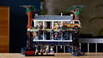 LEGO Stranger Things - The Upside Down LEGO Stranger Things - The Upside Down