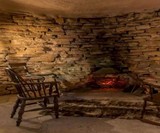 Underhill Home - Luxury Hobbit-Hole
