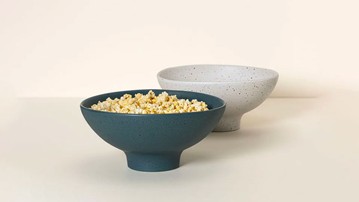 Popcorn Bowl with Kernel Sifter