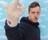 Flippin' Mittens