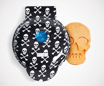 Dash Mini Skull Waffle Maker Dash Mini Skull Waffle Maker
