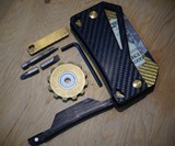 Arceo Wallet & Magnetic Carry System