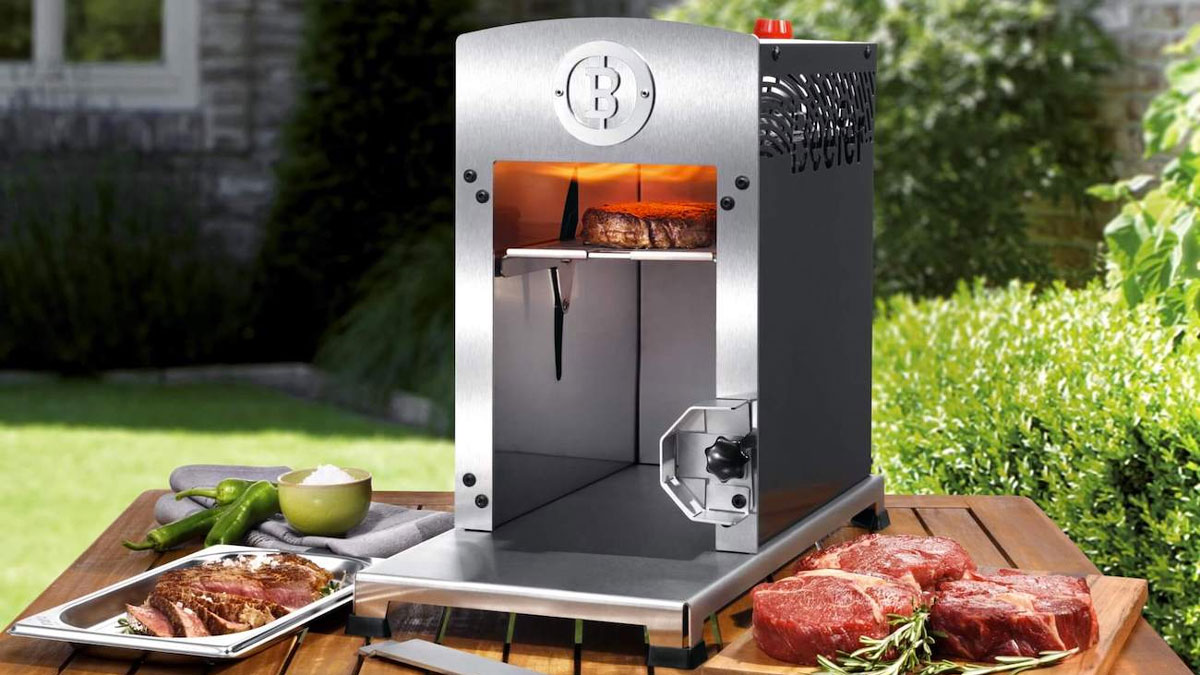 Beefer the 1,500-Degree Grill Beefer the 1,500-Degree Grill
