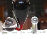 Glass Tank Self-Filling Wine Glass