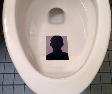 PPShots Toilet Photo Holder PPShots Toilet Photo Holder