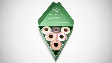 Jingle Rolls Singing Caroler Toilet Paper