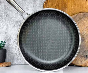 Cooksy Hex Surface Hybrid Frying Pan Cooksy Hex Surface Hybrid Frying Pan