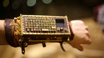 Functional Typewriter Arm Guard with Bluetooth & Touchpad Functional Typewriter Arm Guard with Bluetooth & Touchpad