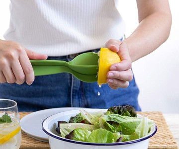 Juicepair - Salad Servers & Lemon Juicer Juicepair - Salad Servers & Lemon Juicer