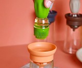 Kitchen Oil Dispenser Bottle with Basting Brush